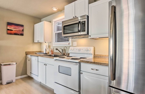 Linn Creek Cottage | Scenic Lakefront Linn Creek Home with Dock & Family Amenities