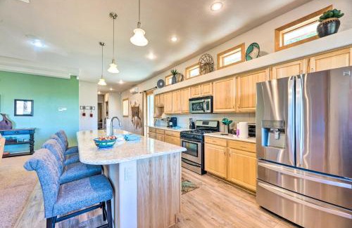 Ruidoso Downs House | Escape to Docs Retreat: Scenic Mtn Views & Spa Amenities