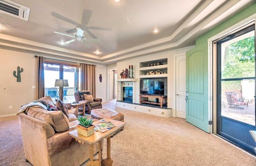 Ruidoso Downs House | Escape to Docs Retreat: Scenic Mtn Views & Spa Amenities