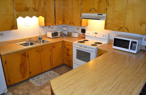Keaton Beach Apartment | Experience Oceanfront Bliss at Doctor's Rx in Keaton Beach