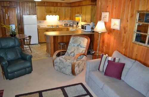 Keaton Beach Apartment | Experience Oceanfront Bliss at Doctor's Rx in Keaton Beach