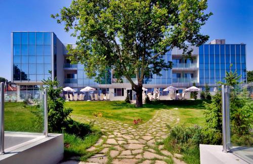 Kiten Hotel | Exclusive Dodo Beach Club: Adults Only with Oceanfront Bliss