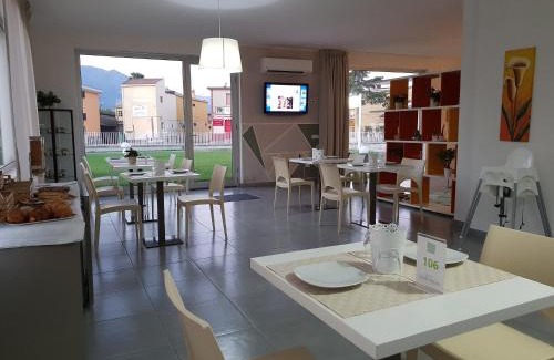 Nocera Inferiore Bed & Breakfast | Pet-Friendly Dodo House with Hot Tub and Breakfast