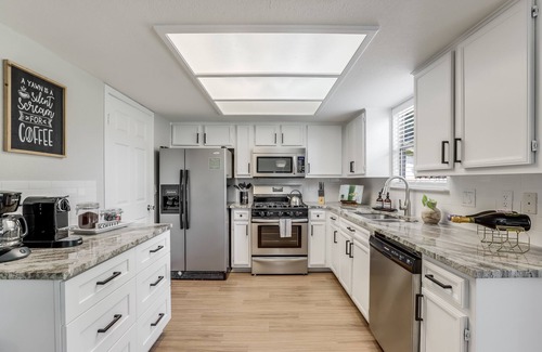 South Creek House | Family & Pet-Friendly Retreat Near ATX and Georgetown!