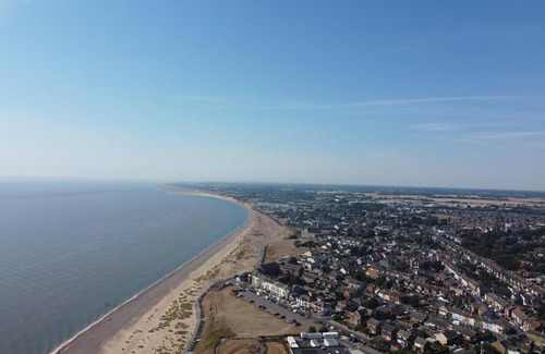 Pakefield House | Dog friendly 6 berth caravan with decking close to Pakefield beach ref 68106CR