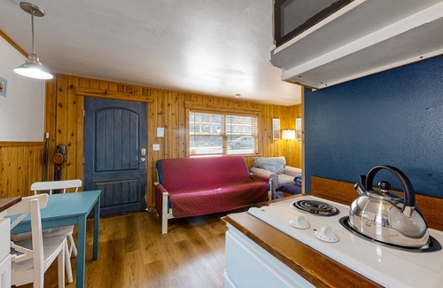 Downtown Cannon Beach Cottage | Pet-Friendly Condo Steps from the Beach with Free WiFi