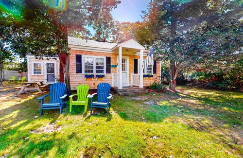 Harwich Port Cottage | Pet-Friendly Beach Cottage on Harwich's Main Street