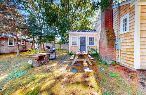 Harwich Port Cottage | Pet-Friendly Beach Cottage on Harwich's Main Street