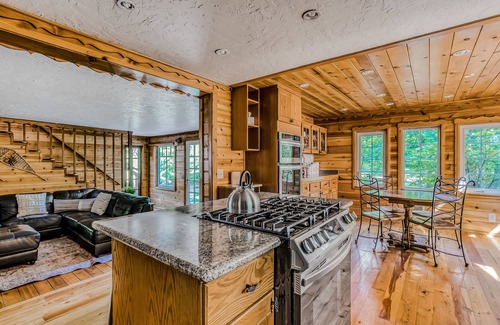 Mount Hood Village House | Pet-Friendly Creekside Retreat with Hot Tub & Fire Pit