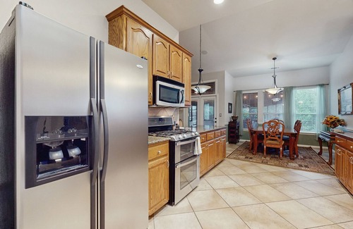 Cedar Park House | Pet-Friendly Downtown Retreat with Yard & Modern Amenities