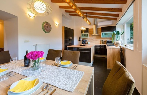 Kraljevica House | Dog-friendly finca with 3 air conditioning units, private pool, barbecue, washing machine, heating