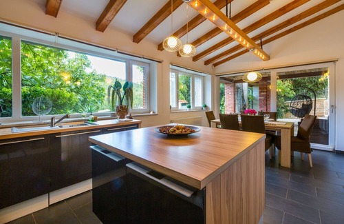 Kraljevica House | Dog-friendly finca with 3 air conditioning units, private pool, barbecue, washing machine, heating
