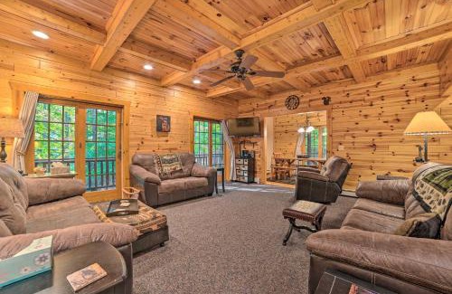 Michaywe House | Pet-Friendly Gaylord Retreat Just Minutes from Town!