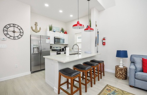 Corpus Christi House | Relax at Beachy Keen: Pet-Friendly Oasis by the Ocean
