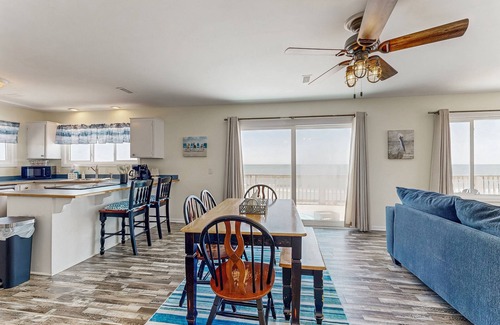 Edisto Island House | Pet-Friendly Beachfront Retreat with Ocean View & Free WiFi