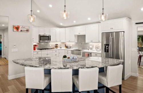 Sedona House | Dog Friendly Home with Amazing Views for Family