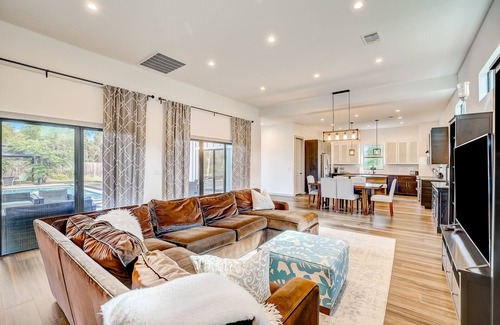 Hudson Bend House | Pet-Friendly Retreat with Pool, Spa & Modern Amenities