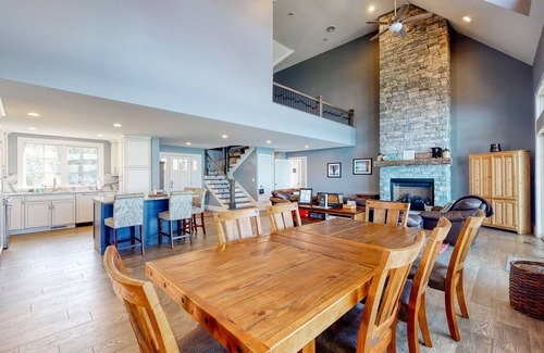 Center Ossipee House | Pet-Friendly Lakefront Retreat with Scenic Views & Cozy Firepit