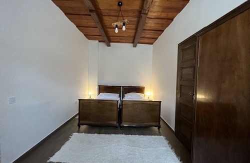 Deg Other | Modern Dog-Friendly Farmhouse Steps from Balaton Lake