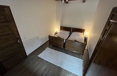 Deg Other | Modern Dog-Friendly Farmhouse Steps from Balaton Lake