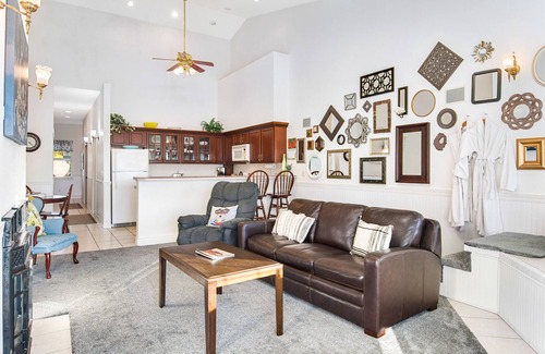 Ocean Shores Condo | Dog-Friendly Oceanfront Suite with Private Deck & Hot Tub