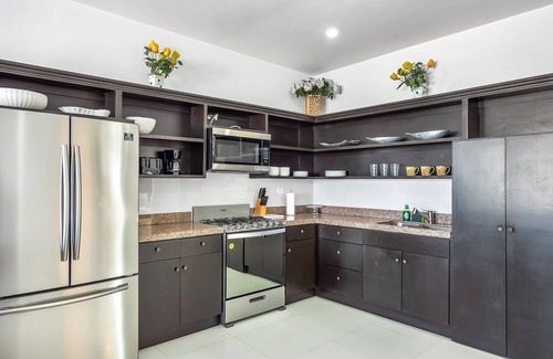 La Paloma House | Dog-Friendly Oceanfront Retreat with Heated Pool & Hot Tub