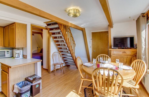Otter Rock Ski Chalet | Pet-Friendly Oceanfront Chalet with Beach Access & Views