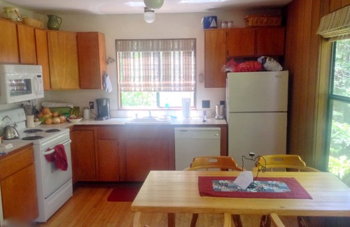 Sea Ranch House | Pet-Friendly Retreat in Secluded Redwoods with Hot Tub