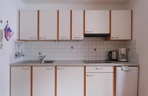 Tubre Apartment | Dog-Friendly Sesvenna Apartment with Ocean View & Spa