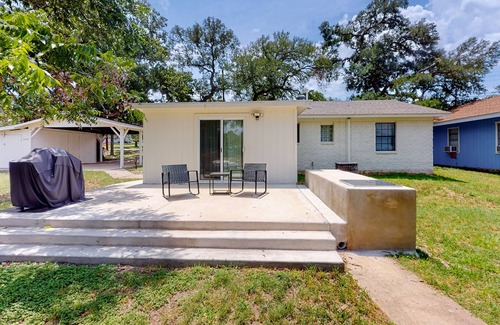 Granite Shoals House | Pet-Friendly Waterfront Retreat with Scenic Views & Dock