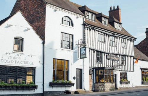 Tutbury Hotel | Inviting Dog & Partridge: Family-Friendly Dining Awaits