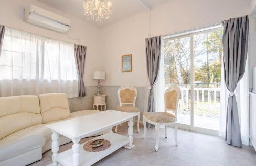 Oiwake House | Pet-Friendly Retreat at DogrunCafe & Resorts JENNIE
