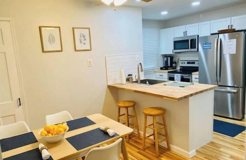 St. Louis House | Family-Friendly Dogtown: Explore St. Louis Attractions!