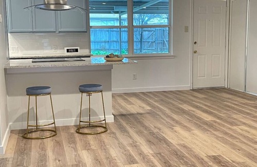 Mesquite House | Dogwood: Renovated Full House with Pet-Friendly Amenities