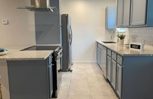 Mesquite House | Dogwood: Renovated Full House with Pet-Friendly Amenities