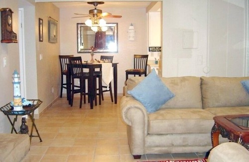 Del Obispo Condo | Beachside Doheny Condo: Oceanfront Retreat with Spa & Pool