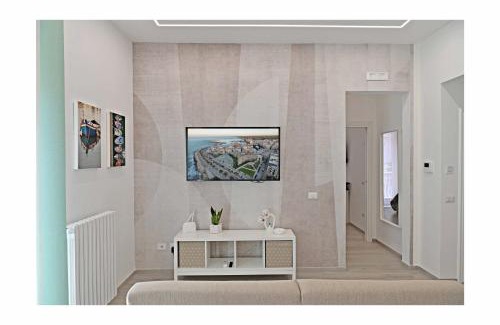 Mola di Bari House | DoHome53