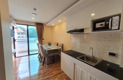 Chang Phueak Apartment | Relax at Doi Sutep Hill: Pool & Wheelchair Accessible Stay