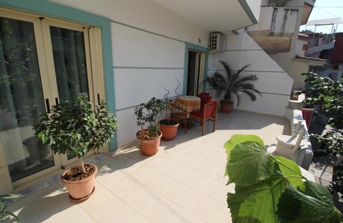 Qender Apartment | Ideal Stay at Doka Center Apartments - Rated 8.7/10