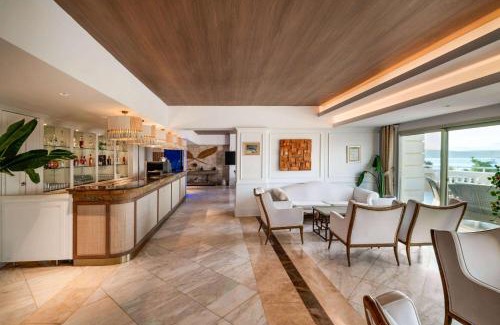 Cesme Resort | Relax at DoubleTree by Hilton Cesme Alacati Beach Resort