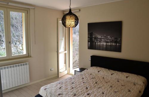 Paratico Apartment | Relax at Dolce Casa Lago - Pet Friendly with Pool Access