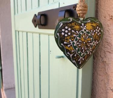 San Felice del Benaco Bed & Breakfast | Top-Rated Dolce Lago B&B with Family-Friendly Dining
