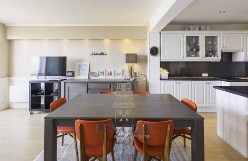 Le Touquet-Paris-Plage Apartment | Stunning Dolce Vita: Ocean View Apartment Getaway