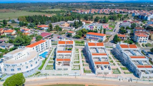 Umag Apartment | Top-Rated Dolce Vista Suite at Garden Palace Resort