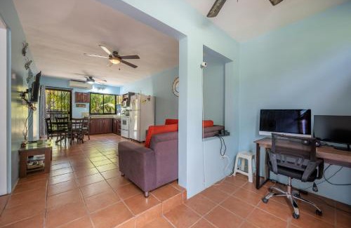 Playa Ocotal Apartment | Experience Dolce Vita 7025: Family-Friendly Pool Retreat