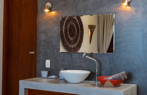 Lagoinha House | Experience Dolce Vita Guest House: 10/10 Rated Retreat