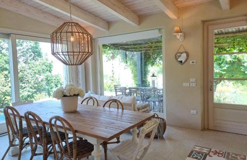 Appignano Bed & Breakfast | Discover Dolcedimora: Oceanfront Retreat with Pool & Hot Tub