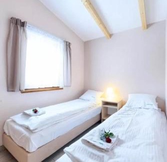 Koden Resort | Experience Dolina Bugu Kodeń: Top-Rated Getaway with Hot Tub
