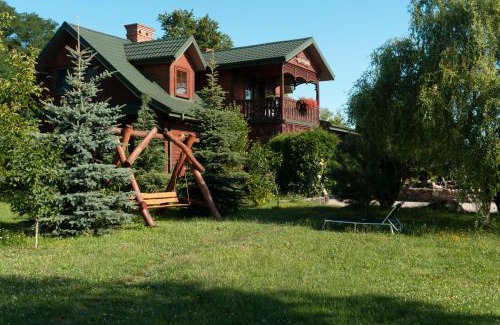 gmina Sosnowka House | Cozy Dolina Dębów: Ocean View & Private Beach Retreat