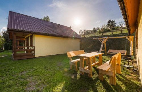 Wola Matiaszowa Resort | Pet-Friendly Getaway at Dolina Orła - Rated 9/10!